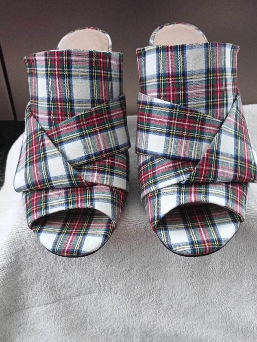 Renvy Plaid Open-Toe Slide Sandals in Red, Green, Blue, Yellow, White